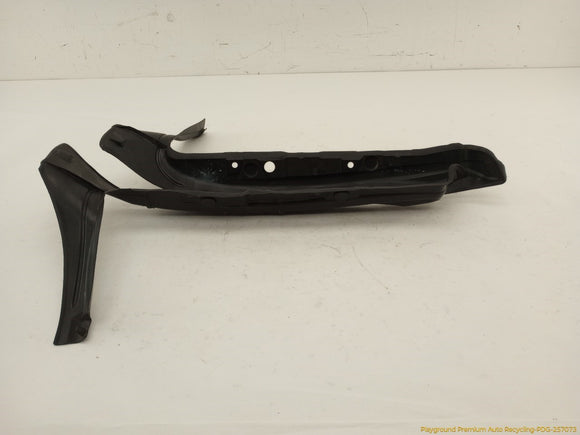 Audi A5 Pair Of Front Fender Wing End Cover Trim