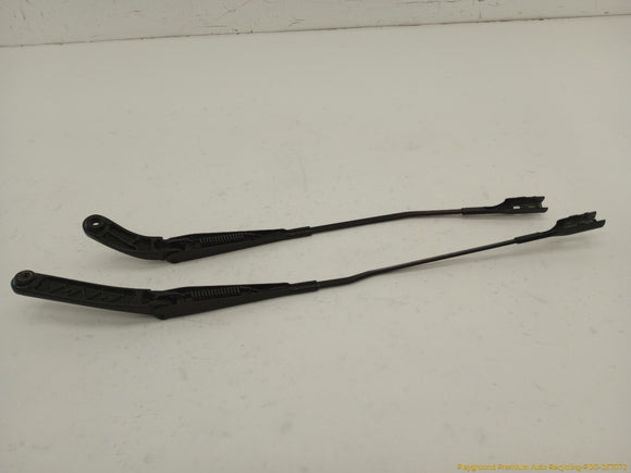 Audi A5 Pair Of Windshield Wiper Arms