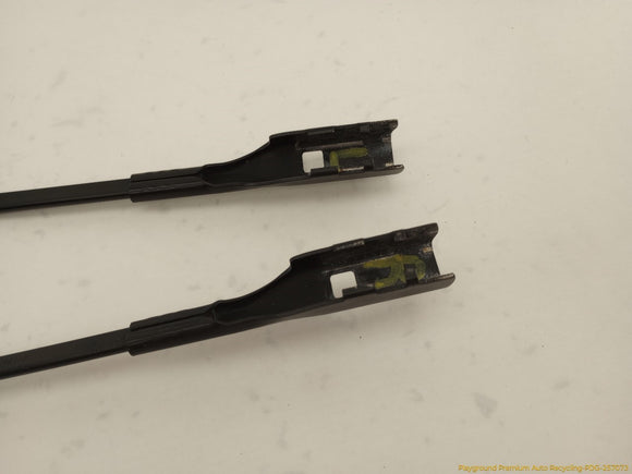 Audi A5 Pair Of Windshield Wiper Arms
