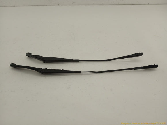 Audi A5 Pair Of Windshield Wiper Arms