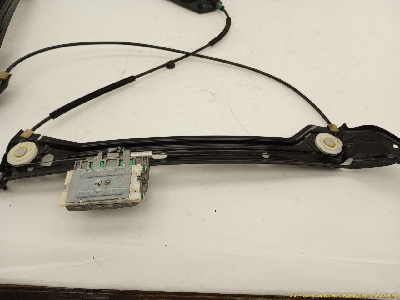 Audi A5 Passenger Right Front Door Window Regulator