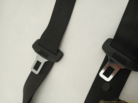 Audi A5 Pair Of Rear Seat Belt Retractors & Buckles