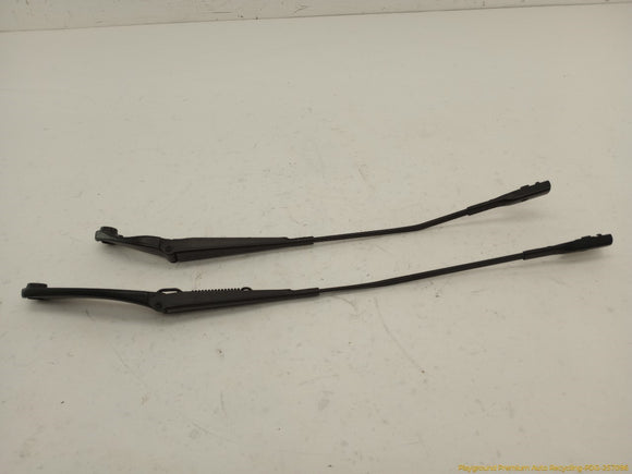 Audi A5 Pair Of Windshield Wiper Arms