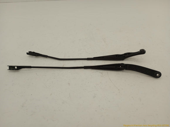 Audi A5 Pair Of Windshield Wiper Arms