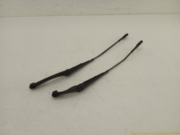 Audi A5 Pair Of Windshield Wiper Arms