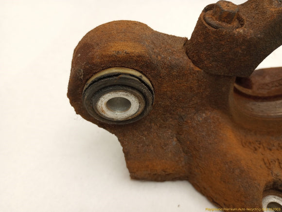 Land Rover LR2 Passenger Right Front Axle Drive Shaft Mount Bracket