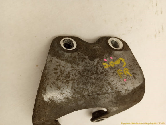 Land Rover LR2 Transfer Case Mount Bracket