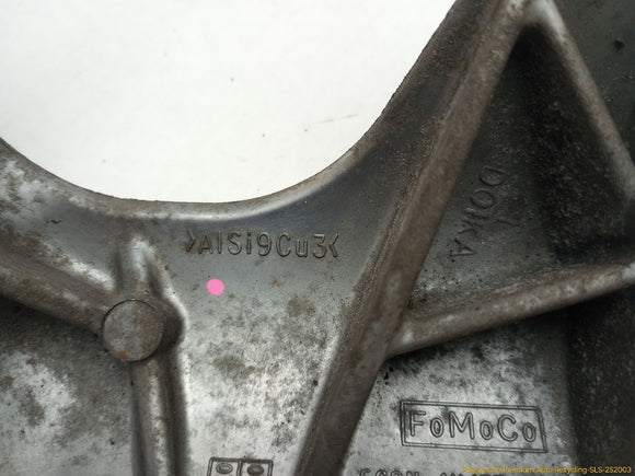 Land Rover LR2 Transfer Case Mount Bracket