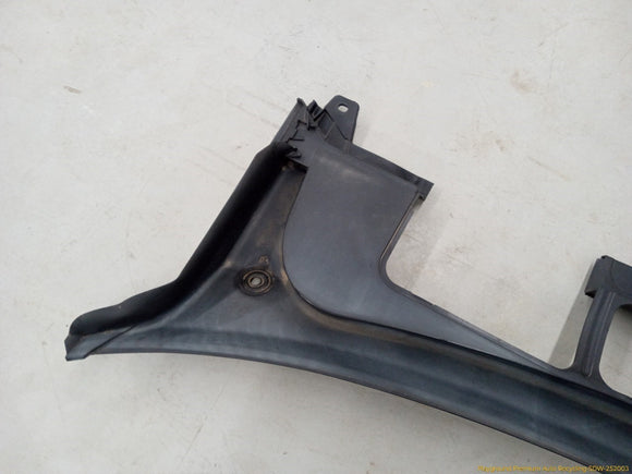 Land Rover LR2 Windshield Cowl Vent Panel