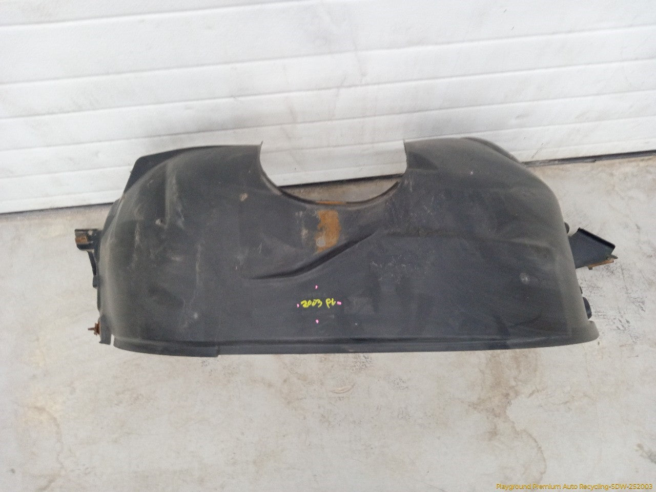 Land Rover LR2 Driver Left Front Inner Fender Liner