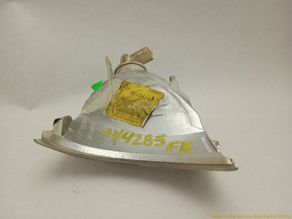 BMW 330Ci **AS IS** Passenger Right Front Turn Signal Lamp