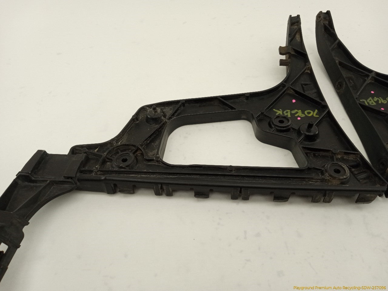 Audi A5 Pair Of Rear Bumper Brackets