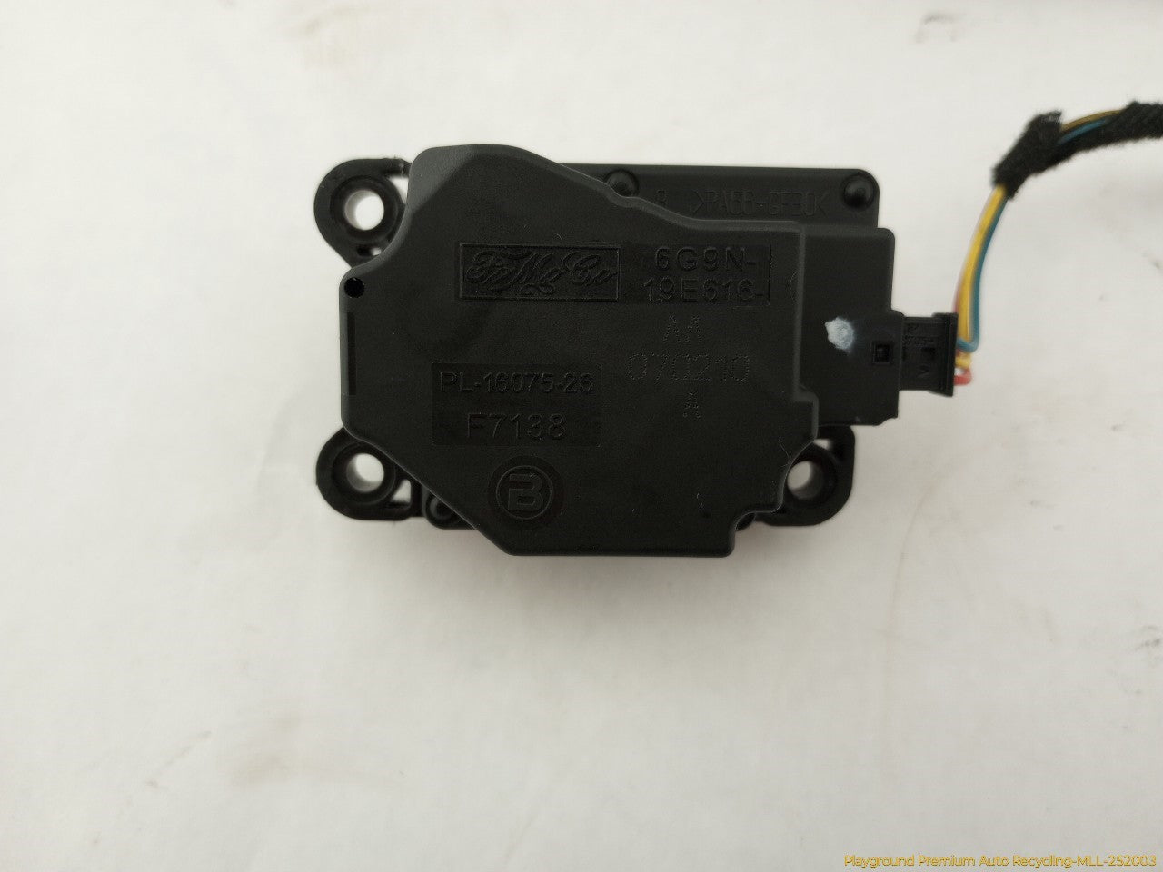 Land Rover LR2 Set Of 5 HVAC Vent Flap Actuators