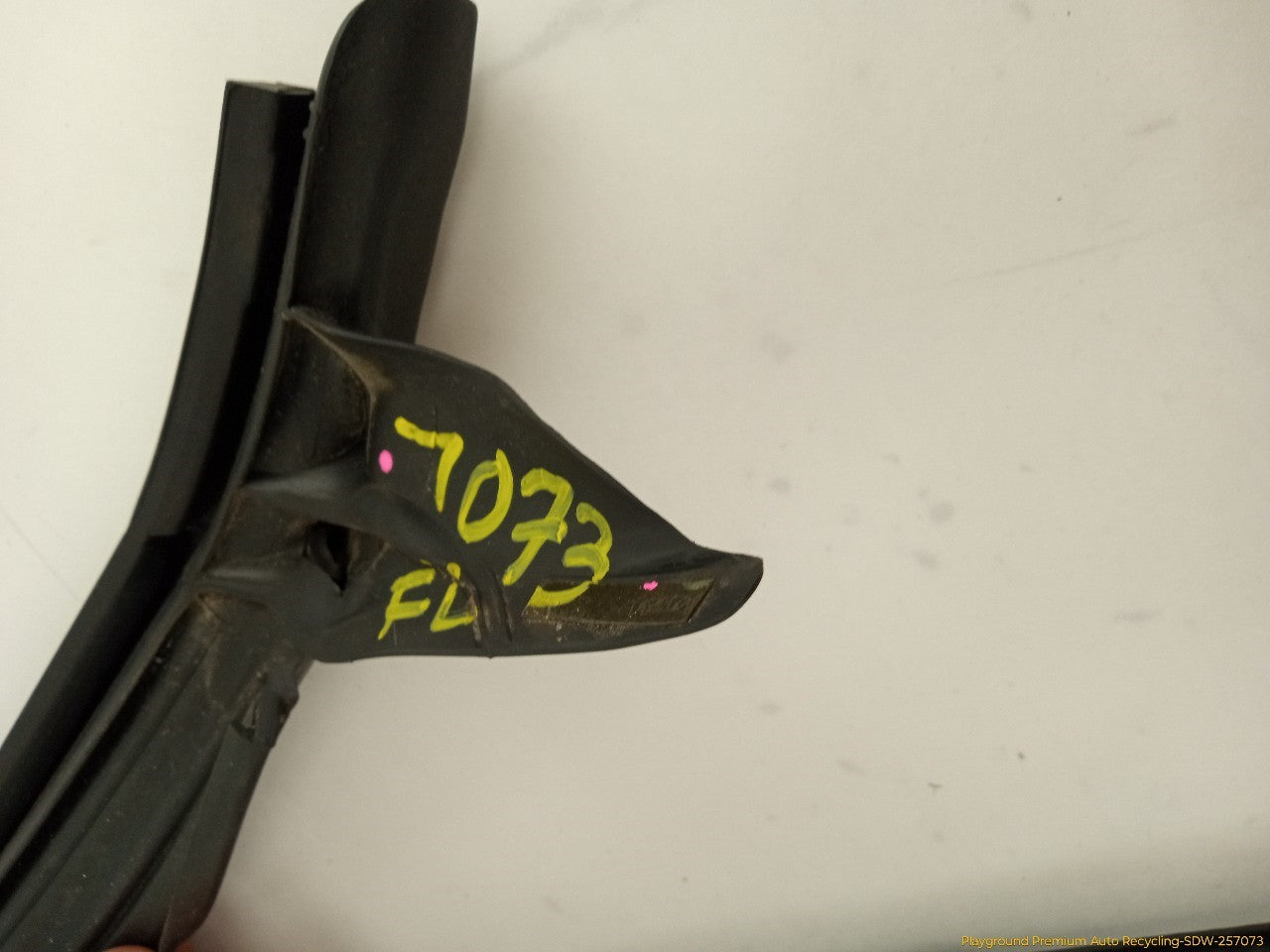 Audi A5 Pair Of Front Left Window Molding