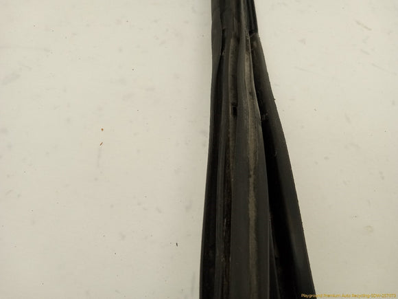 Audi A5 Pair Of Front Right Window Molding