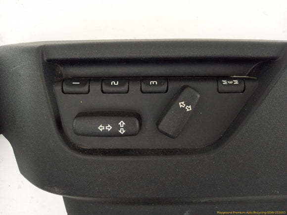 Land Rover LR2 Pair Of Front Seat Control Switches
