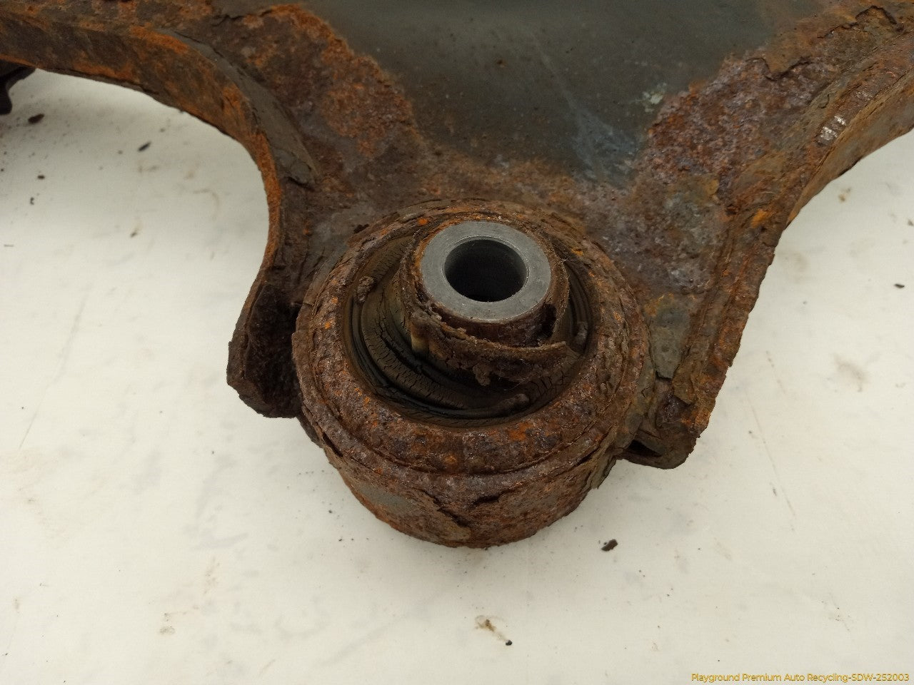 Land Rover LR2 Passenger Right Front Lower Control Arm