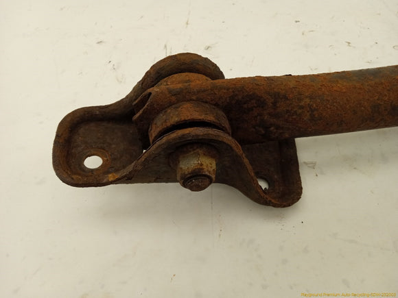 Land Rover LR2 Passenger Right Rear Lower Trailing Arm