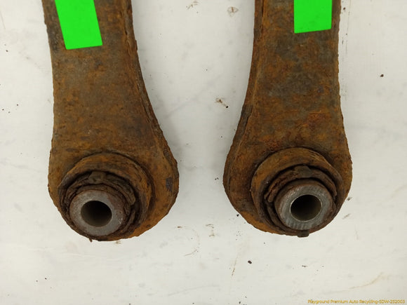 Land Rover LR2 Pair Of Rear Lower Locating Arm