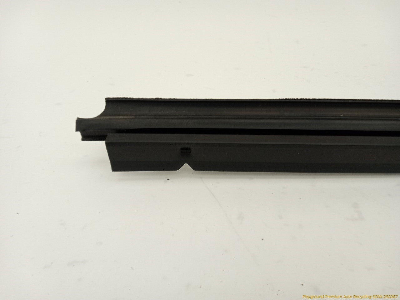 Ford Mustang Passenger Right Front Window Sweep