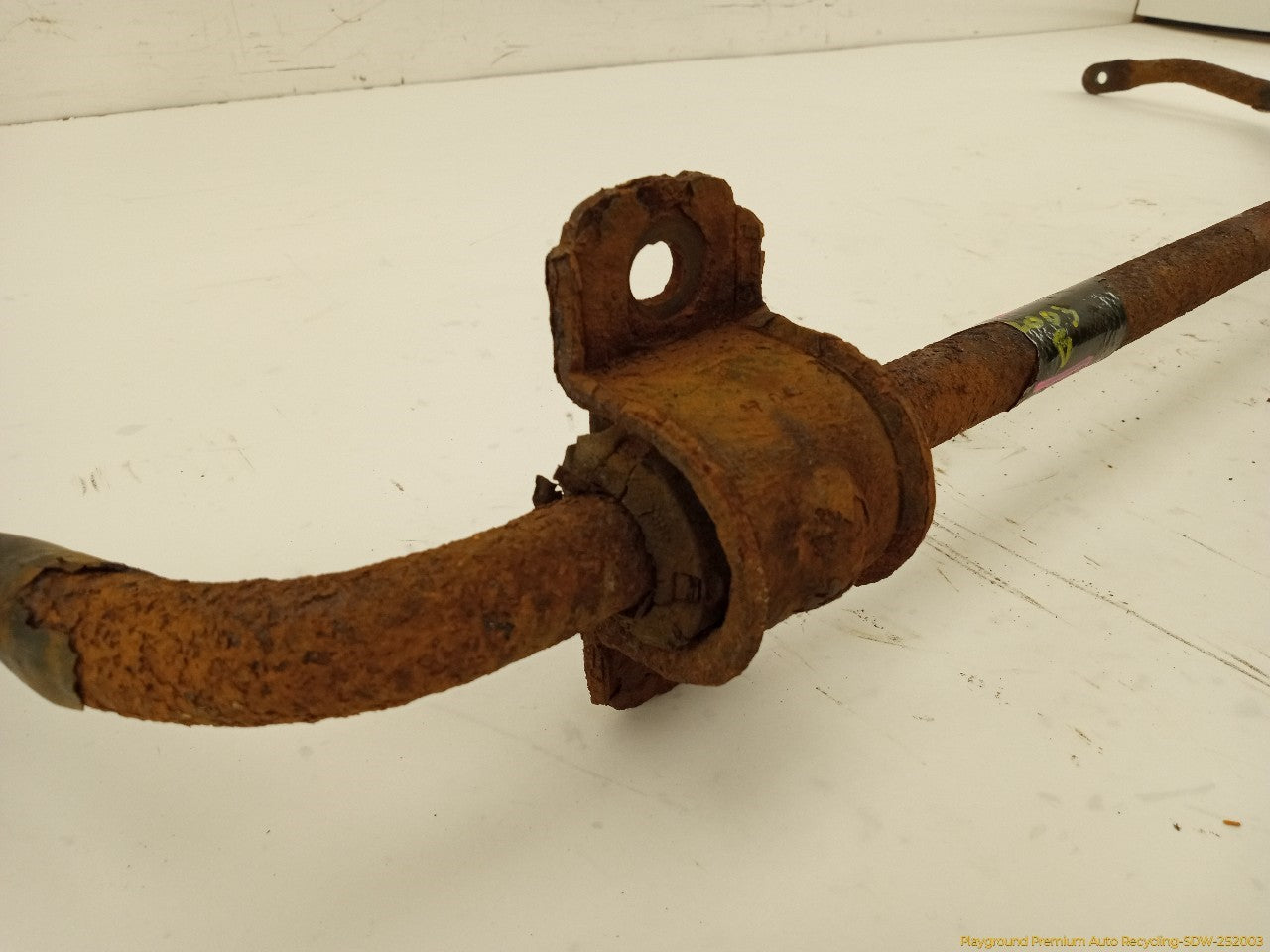 Land Rover LR2 Rear Stabilizer Sway Bar