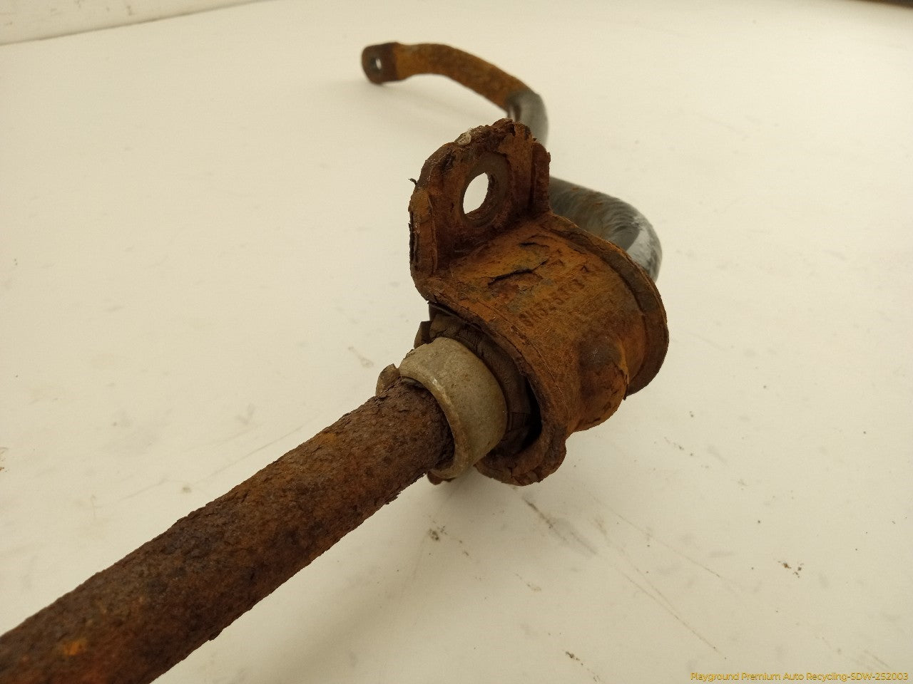 Land Rover LR2 Rear Stabilizer Sway Bar
