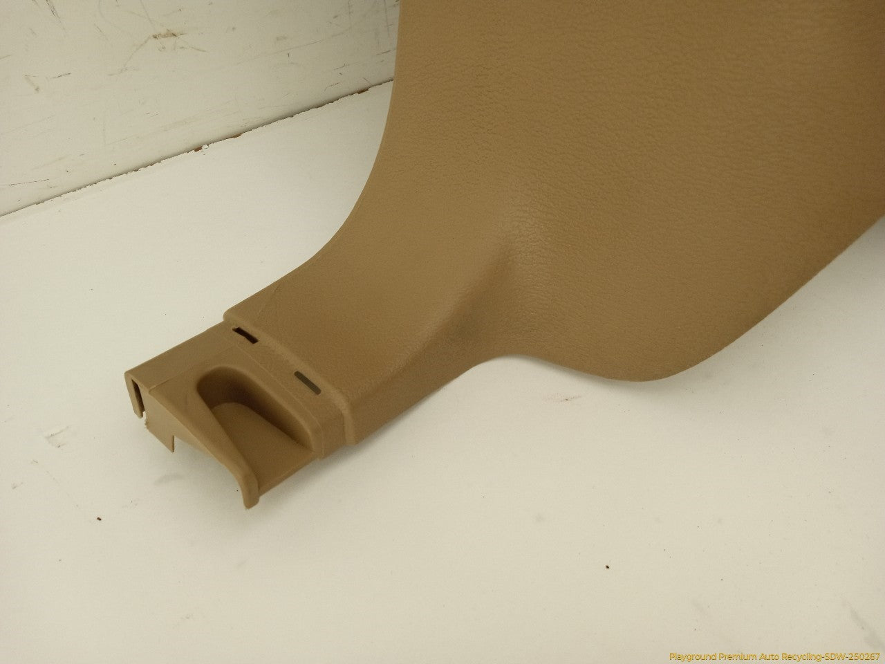 Ford Mustang Passenger Right Rear Quarter Trim - 0