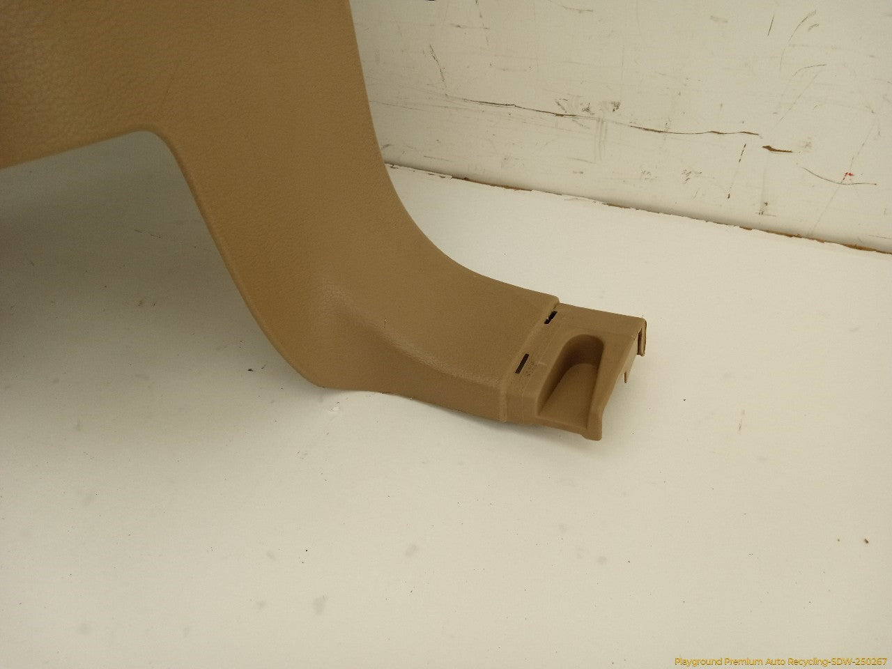 Ford Mustang Driver Left Rear Quarter Trim - 0