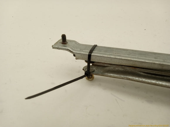 Ford Mustang Passenger Right Front Door Window Regulator