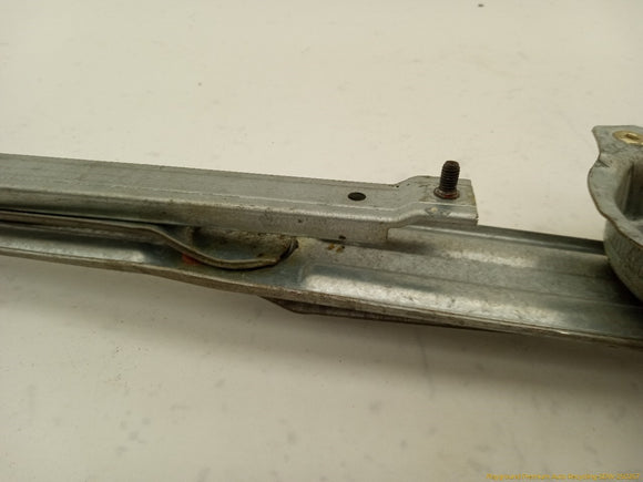 Ford Mustang Passenger Right Front Door Window Regulator