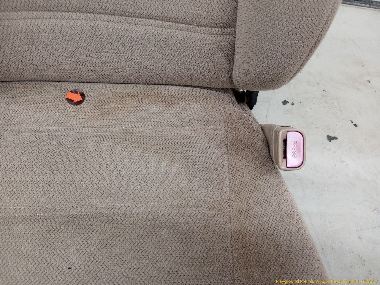 Ford Mustang Pair Of Front Seats Assembly