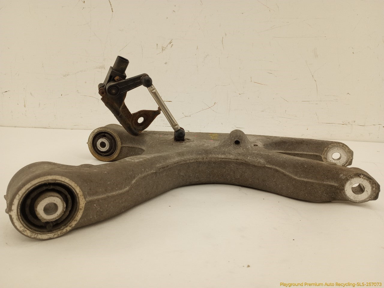 Audi A5 Set Of 3 Rear Left Control Arms