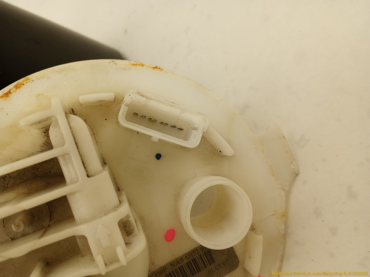 Land Rover LR2 Fuel Pump