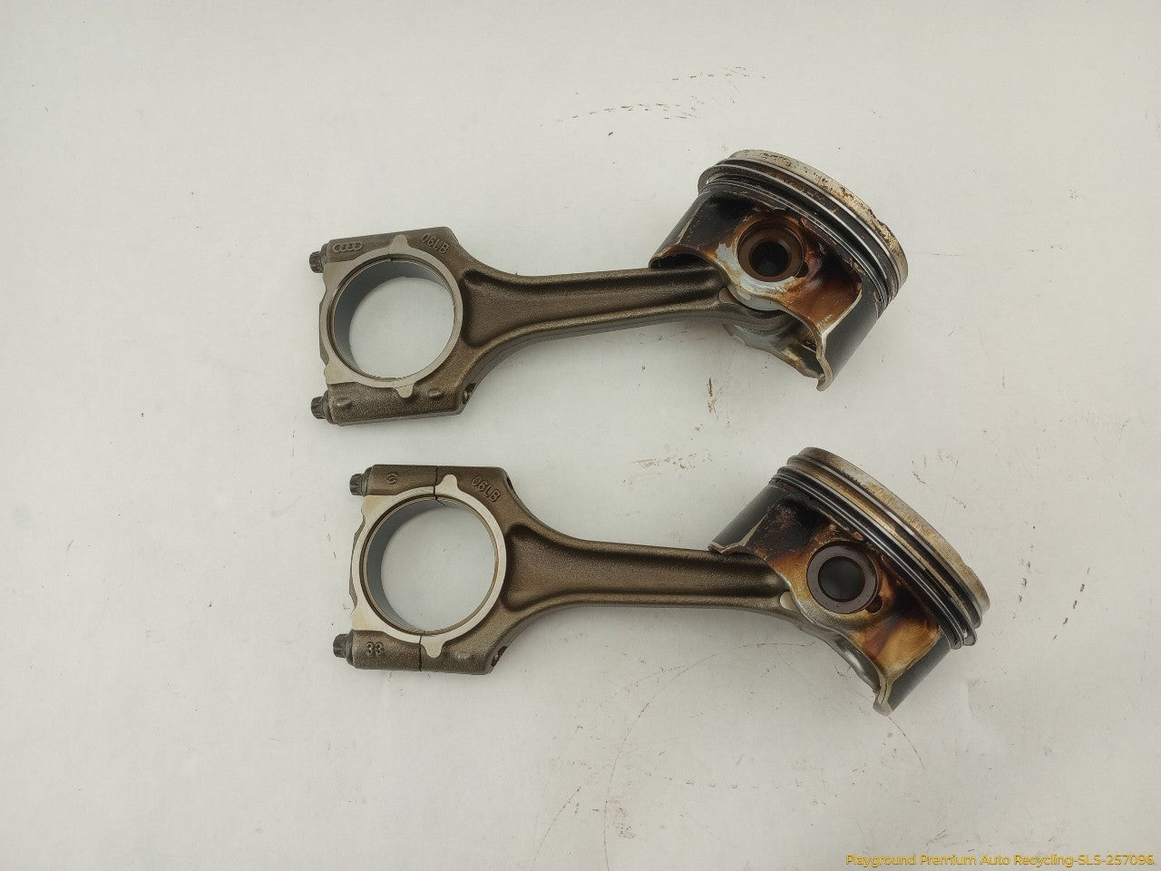 Audi A5 Set Of 4 Piston & Connecting Rods