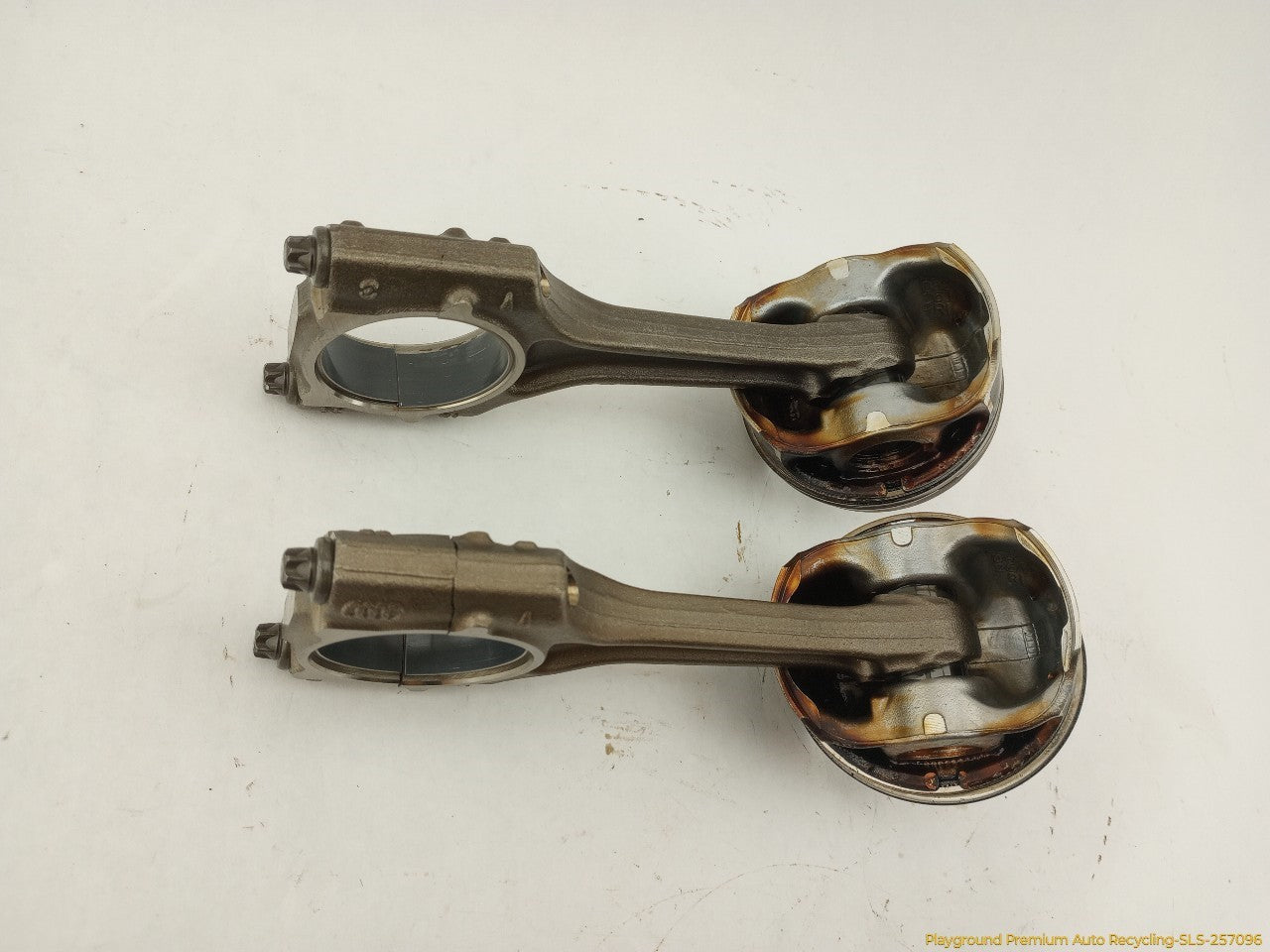 Audi A5 Set Of 4 Piston & Connecting Rods