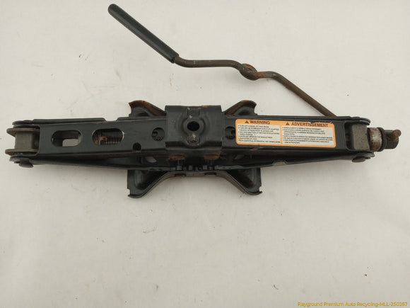 Ford Mustang Vehicle Jack Tool Kit