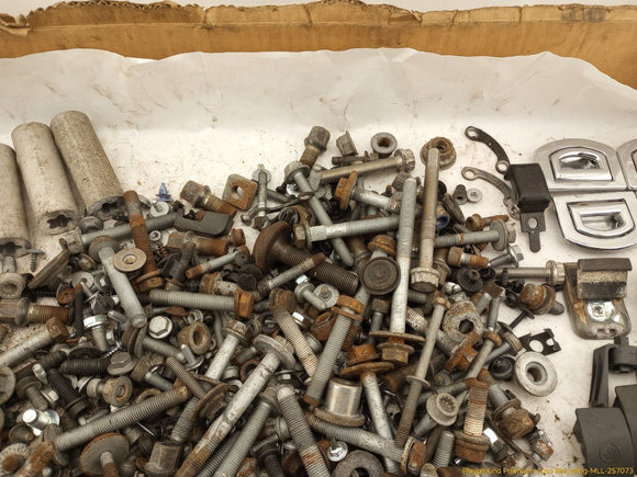 Audi A5 Dismantling Hardware Fasteners Bolts & Nuts