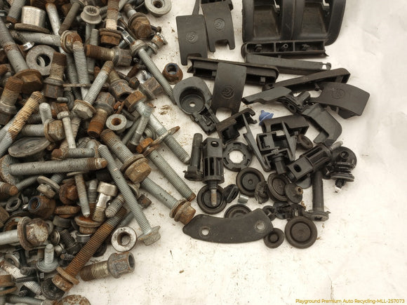Audi A5 Dismantling Hardware Fasteners Bolts & Nuts