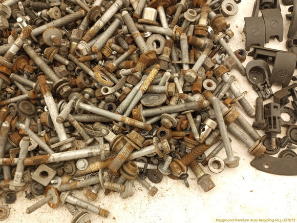 Audi A5 Dismantling Hardware Fasteners Bolts & Nuts