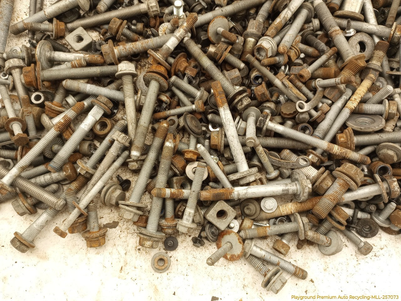Audi A5 Dismantling Hardware Fasteners Bolts & Nuts