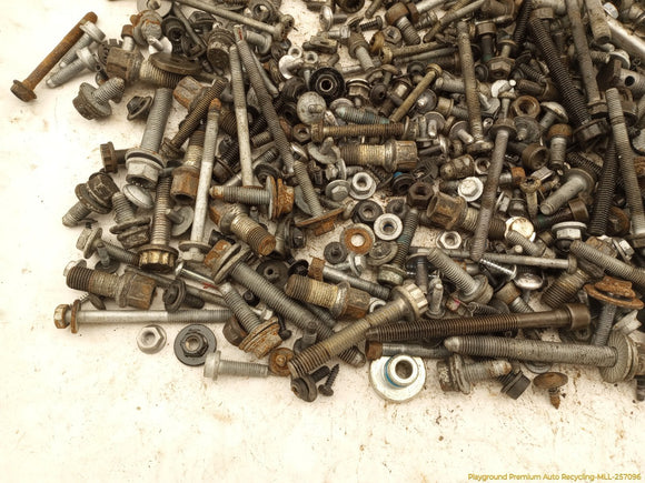 Audi A5 Dismantling Hardware Fasteners Bolts & Nuts