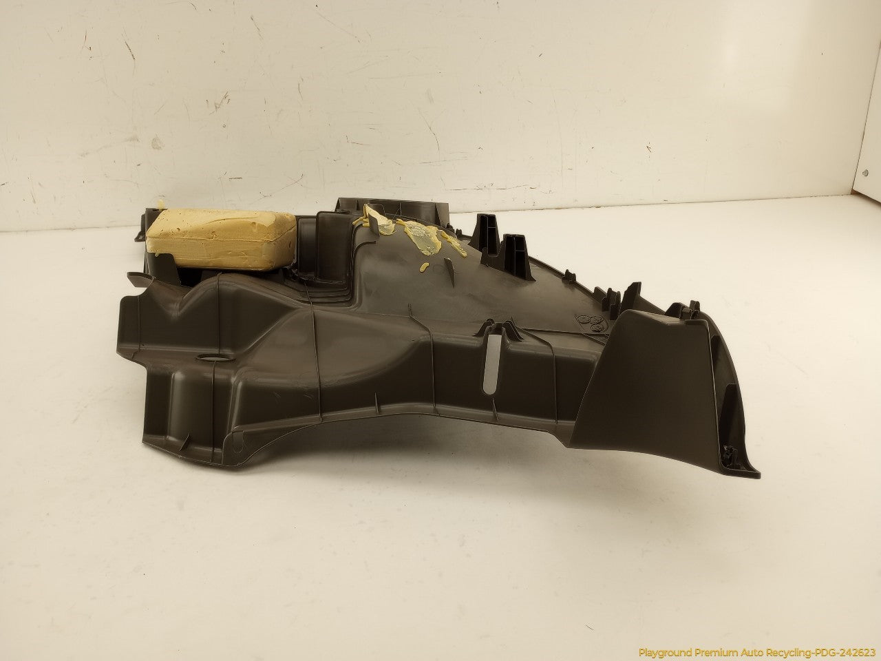 Acura RSX Driver Left Rear Quarter Trim