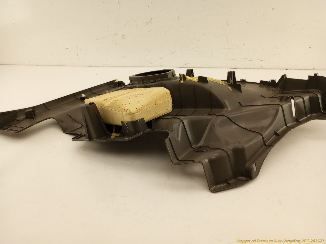 Acura RSX Driver Left Rear Quarter Trim