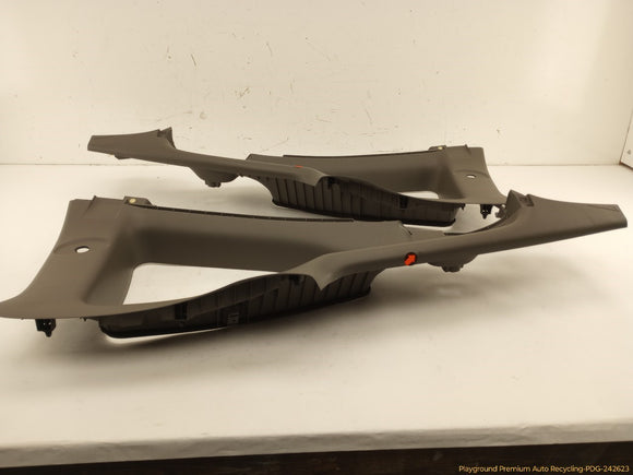 Acura RSX Pair Of Rear Quarter Window Trim