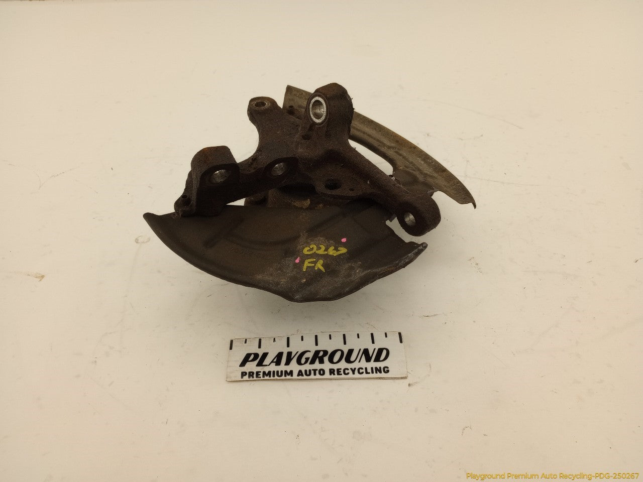 Ford Mustang Passenger Right Front Spindle Knuckle Hub
