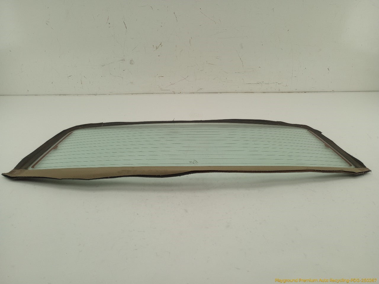 Ford Mustang Back Glass - 0