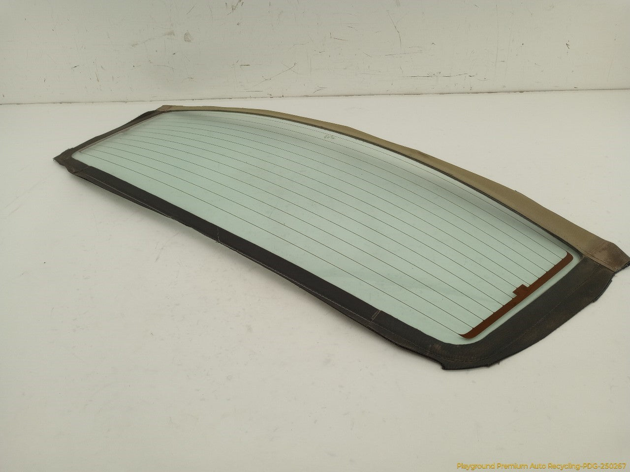 Ford Mustang Back Glass