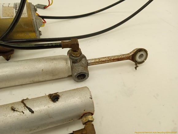 Ford Mustang Set Of 3 Convertible Pump Motor & Cylinders