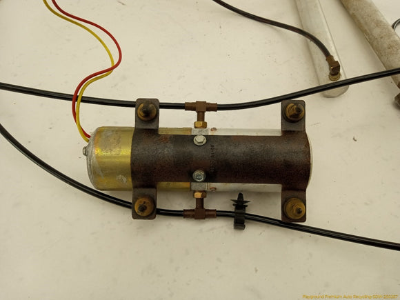 Ford Mustang Set Of 3 Convertible Pump Motor & Cylinders