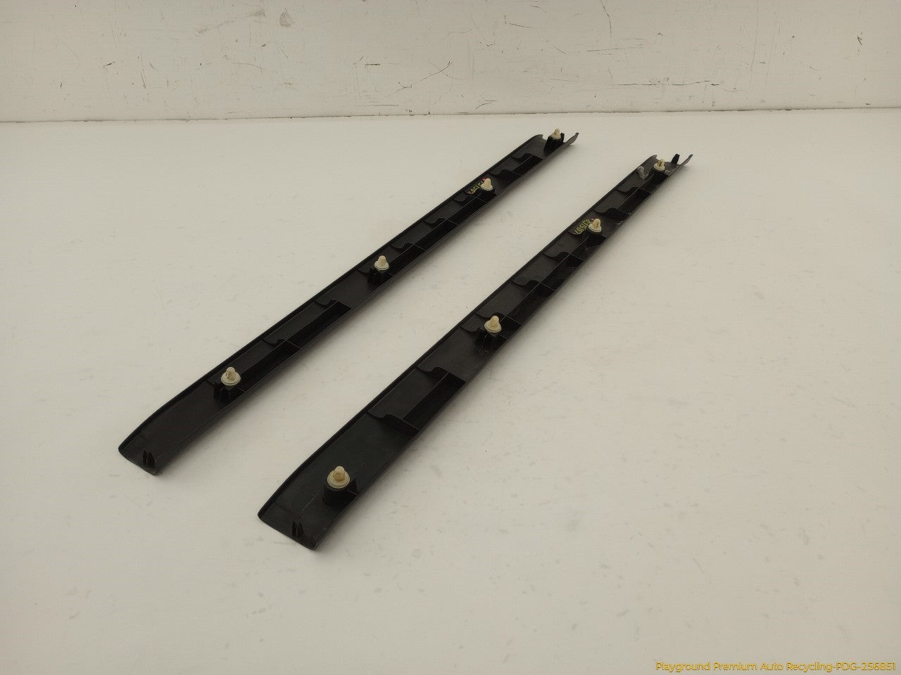 Acura RSX Pair Of Front Door Sill Trim